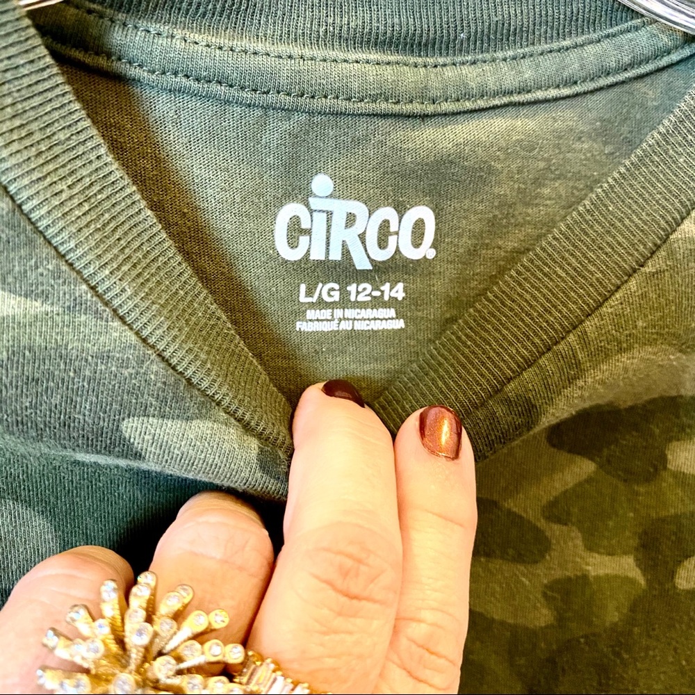 CIRCO Camouflage boys t shirt Size L 12/14 Tee - Picture 2 of 3